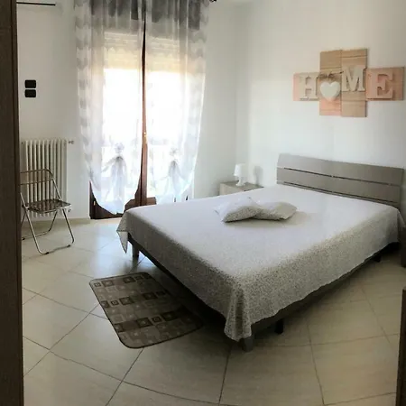 Chibia Apartment *